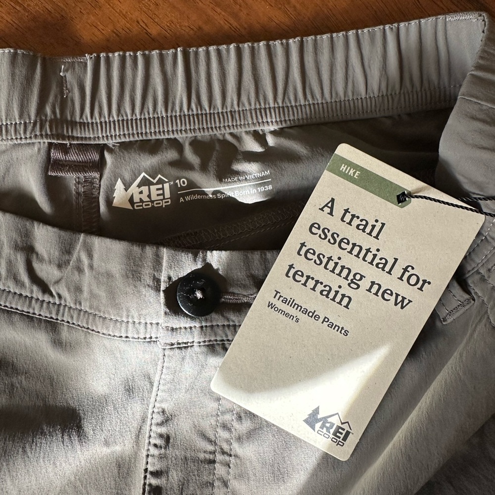 Women's Trailmade Hiking Pants in Stratus Gray - Picture 9 of 13